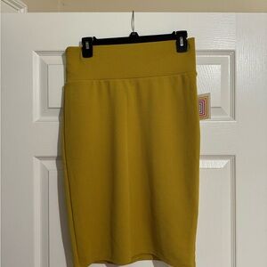 LulaRoe Mustard Cassie skirt